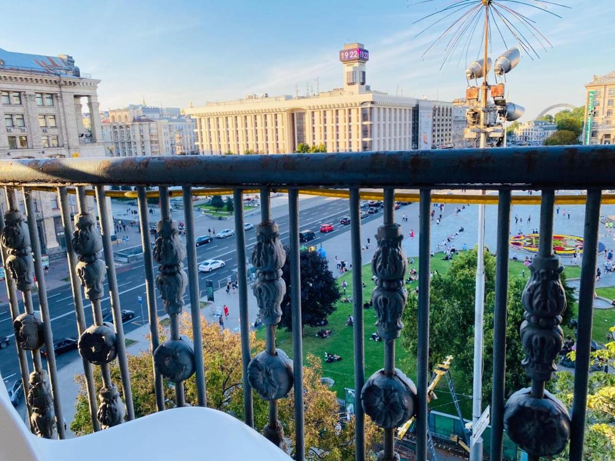 Ferienwohnung Amazing View Of Independence Square Kiew Exterior foto
